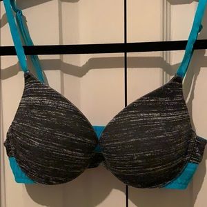 32B Victoria’s Secret Wear Everywhere Bra